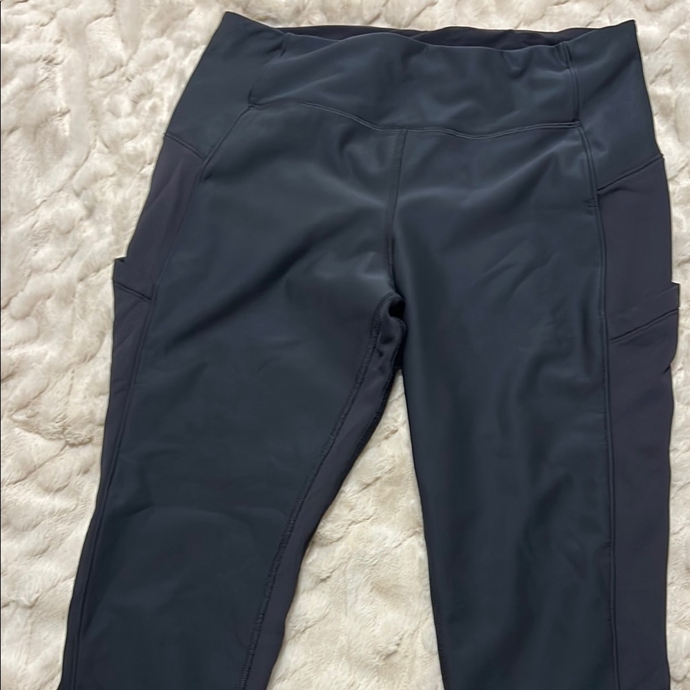 Lululemon athletica leggings with pockets